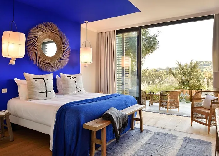 Domaine De Peretti Della Rocca 4* Figari (Corsica)