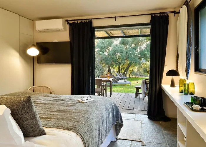 Hotel Domaine De Peretti Della Rocca Figari (Corsica)