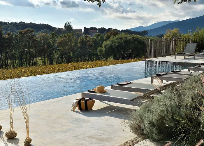 Domaine De Peretti Della Rocca Отель 4*