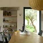 Domaine De Peretti Della Rocca Figari (Corsica)