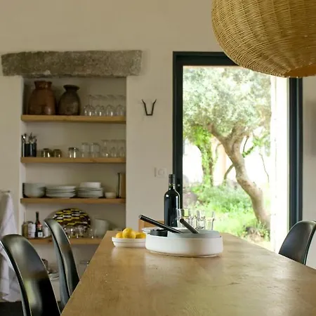 Domaine De Peretti Della Rocca Figari (Corsica)