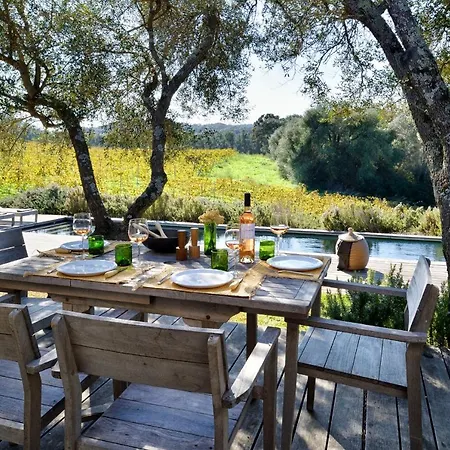 Domaine De Peretti Della Rocca מלון 4*