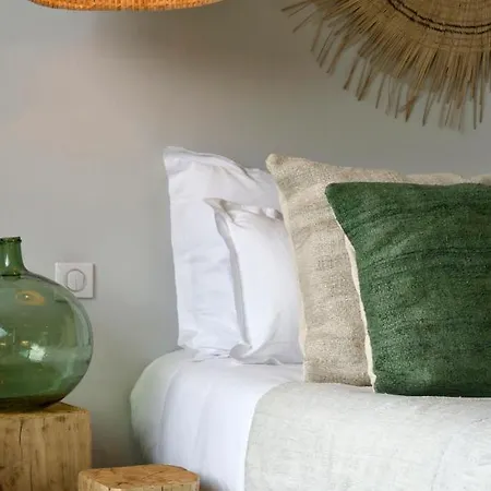 Domaine De Peretti Della Rocca Figari (Corsica)