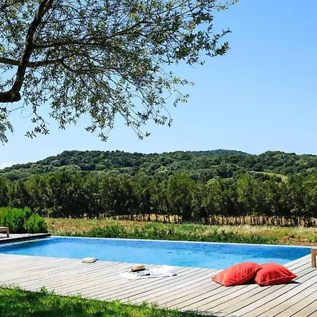 Domaine De Peretti Della Rocca Figari (Corsica)