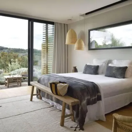 Domaine De Peretti Della Rocca 4* פיגארי
