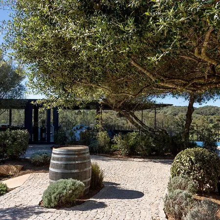 Domaine De Peretti Della Rocca 4* Figari (Corsica)